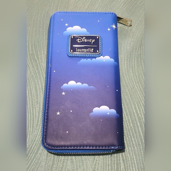 EUC Peter Pan Loungefly Backpack and Wallet - Picture 3 of 9